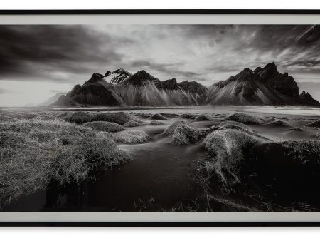 Delstone - Black   White - Wall Art Sale