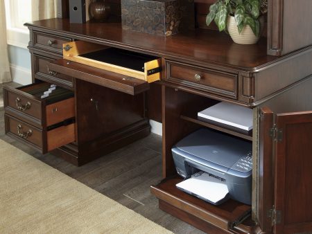 Brayton Manor - Credenza - Dark Brown Fashion